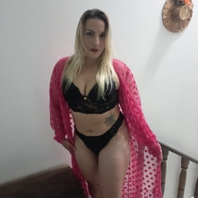 Loira do anal