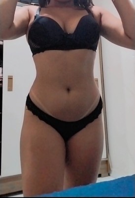 Sou educada e estou a procura de bom sexo