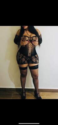 Morena peituda