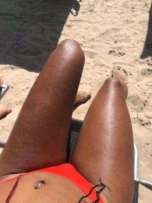 Trans novinha louca pra ganhar leitinho