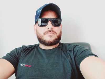 Procuro mulhe