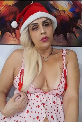 Chamada Apartir de 10 vem goza gostoso comigo delícia.