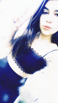 Emily Novinha