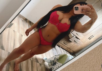 Isabella Fernandez alto nível