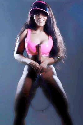 Atriz pornô com o clitóris mais gostoso que já viu