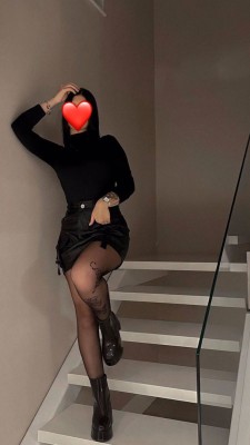 Julia 24 anos
