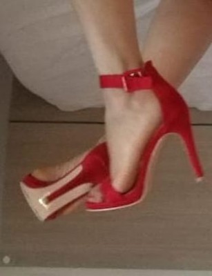 Laura,massagista sensual e meiga profissional