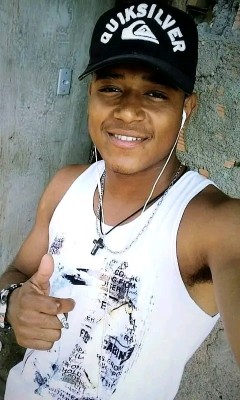 Moreno gostoso