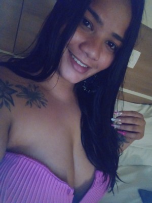 Bruna rainha do anal com local discreto 24 horas