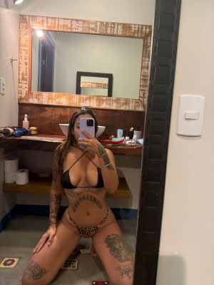 Ninfeta safada nova na cidade