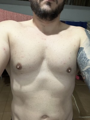 Dudu gostoso tatuado