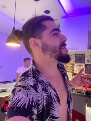 DANIEL MEDEIROS TESUDO OLHOS CLAROS