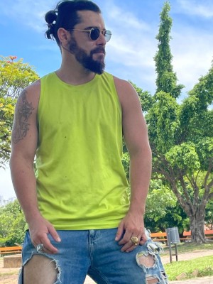 DANIEL MEDEIROS TESUDO OLHOS CLAROS