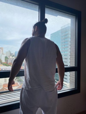 DANIEL MEDEIROS TESUDO OLHOS CLAROS