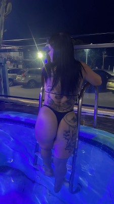 Tatuada com local Ingleses 🔥