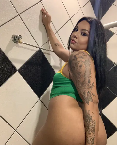 Nicole Almeida
