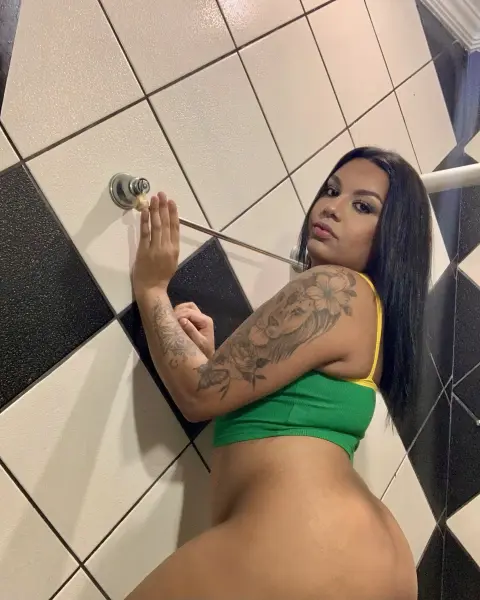 Nicole Almeida