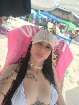 Seria um prazer te conhecer! Bjs da Mel