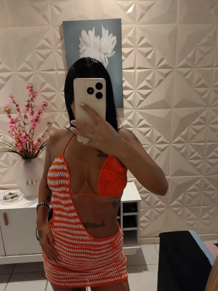 Hayla lins com local 