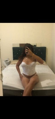 Fernanda ninfetinha iniciante