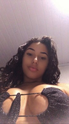 Morena gostosa