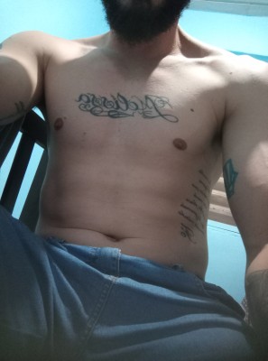 Tatuado gostoso