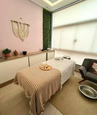 A N1 em massagem tantrica SL E NH