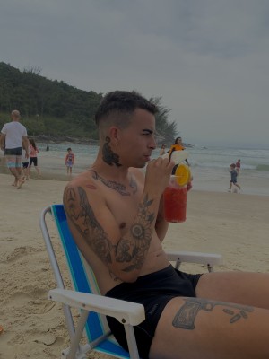 alex