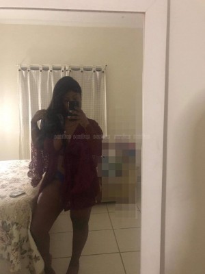 Tati fotos reais, com local Discreto Seguro no centro venha conferir, sem frescura anal a combinar e aceito cartões com taxa venha conferir bjs