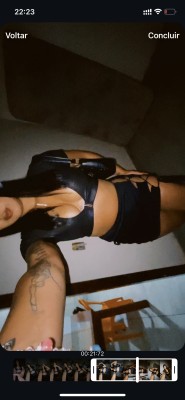 Morena toda natural, gostosa e sexy