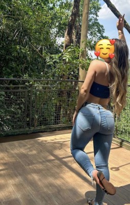 Namoradinha hot completinha