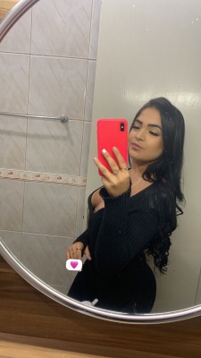 Livia  ninfetinha naturalzinha moreninha🔥