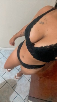 Morena linda