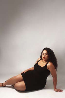 Nina santos, Disponível 24h! Com local climatizado!!