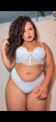 Nina santos, Disponível 24h! Com local climatizado!!