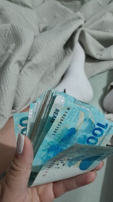 A sua ninfetinha