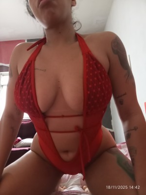 Morena bem gostosa