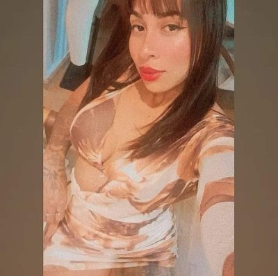 Kayli massoterapeuta