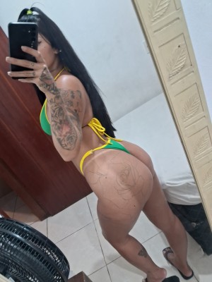 Gaby novinha de 23 aninhos com local