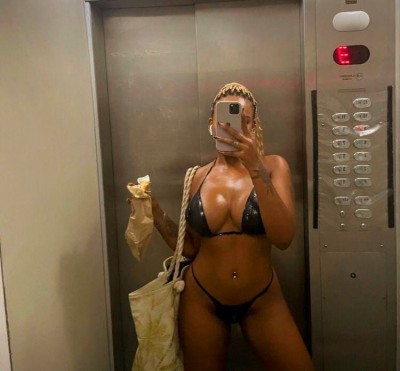 Rocio Gringa caliente