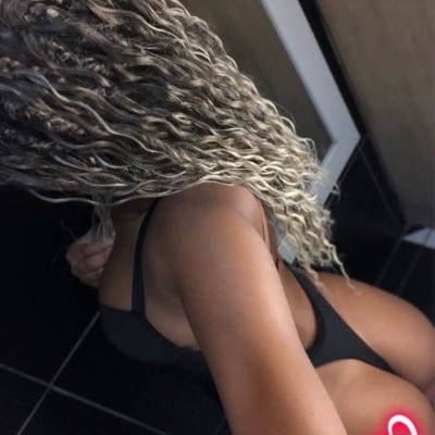 Rocio Gringa caliente