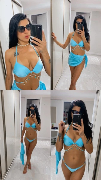 Sua morena  com local 120 uma rápidinha 
