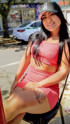 Morena baixinha