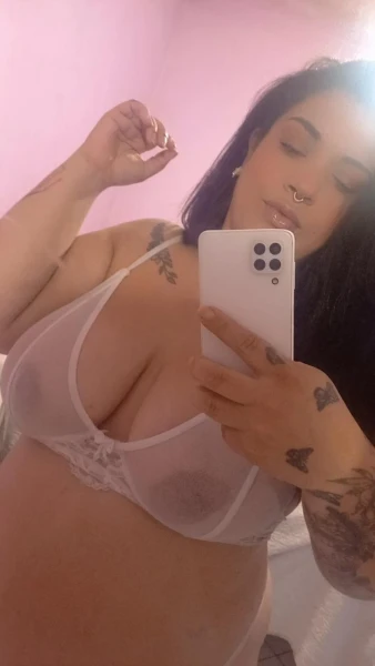 Gordinha tatuada 🔥🍁