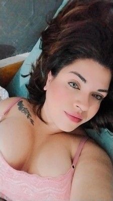 Gordinha tatuada 🔥🍁
