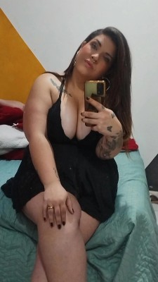 Gordinha tatuada 🔥🍁