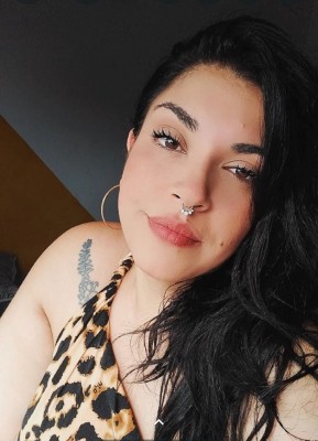 Gordinha tatuada 🔥🍁