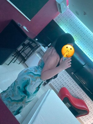 Morena quente
