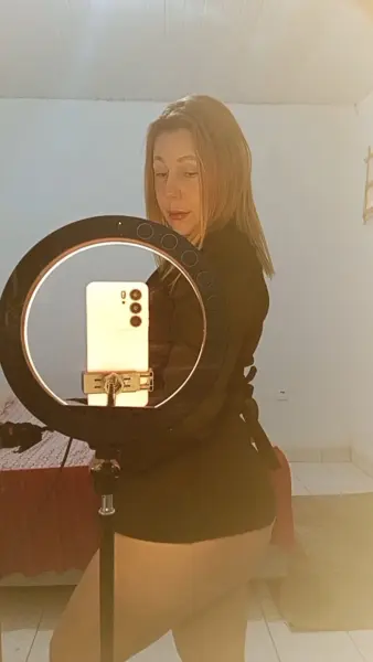 Paolla Bueno