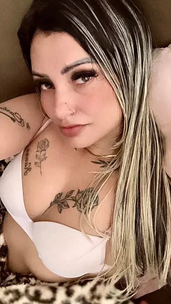 REBEKA  não mando fotos favor ligar só para marcar horário 